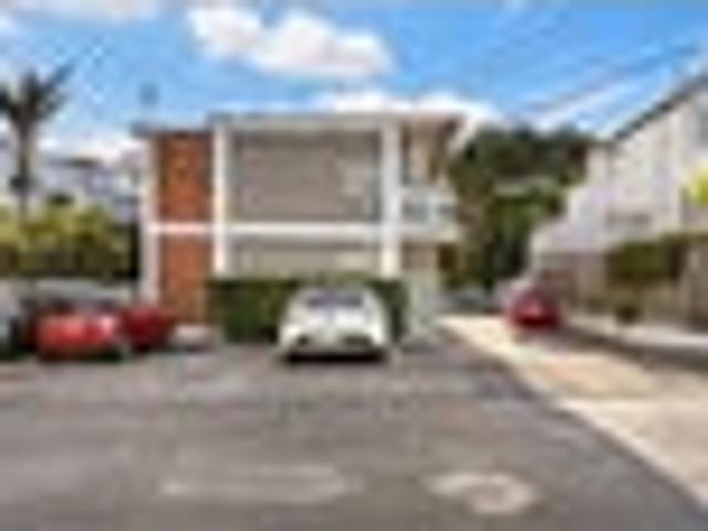 Apartment for sale in Saint Marys Bay