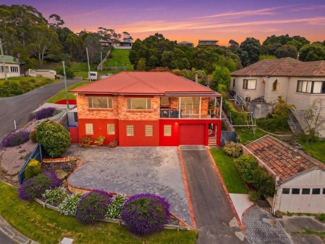 House for sale in Beauty Point, Tasmania