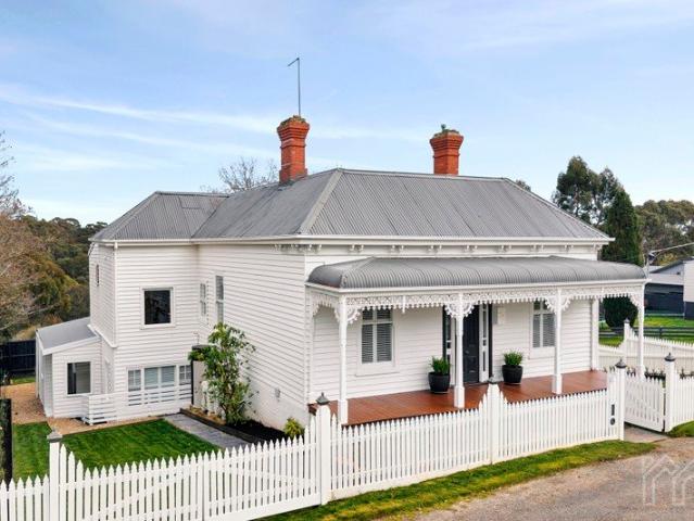 House for sale in Daylesford, Victoria