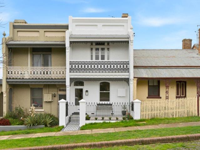 House for sale in Brisbane Grove, New South Wales