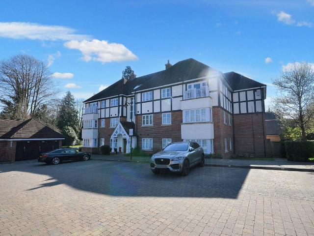 House for rent in Beaconsfield, Forty Green
