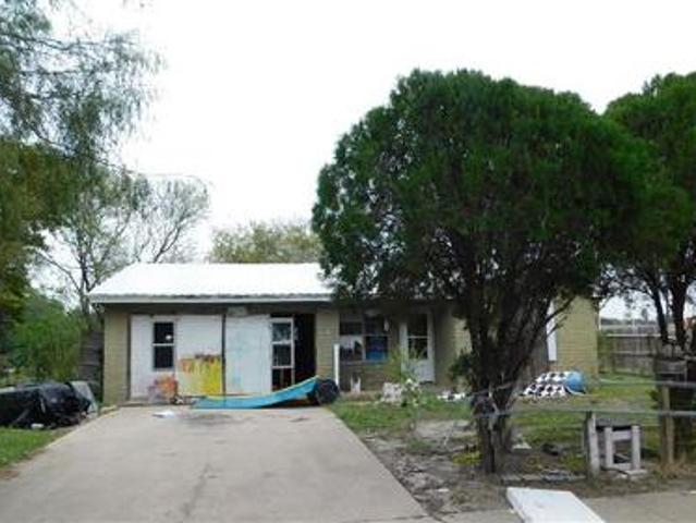 House for sale in Alice, Texas