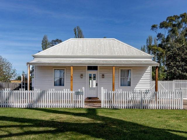 House for sale in Tinamba, Victoria