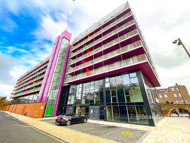 Apartment for rent in London Borough of Lewisham, Deptford