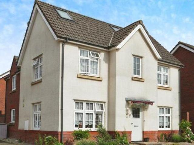 House for sale in Feckenham, City Of Bristol