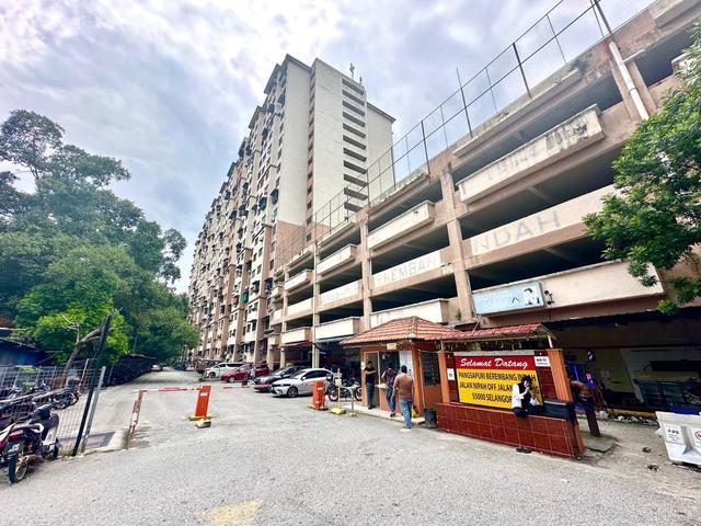 Apartment for sale in Country Heights Damansara, Kuala Lumpur