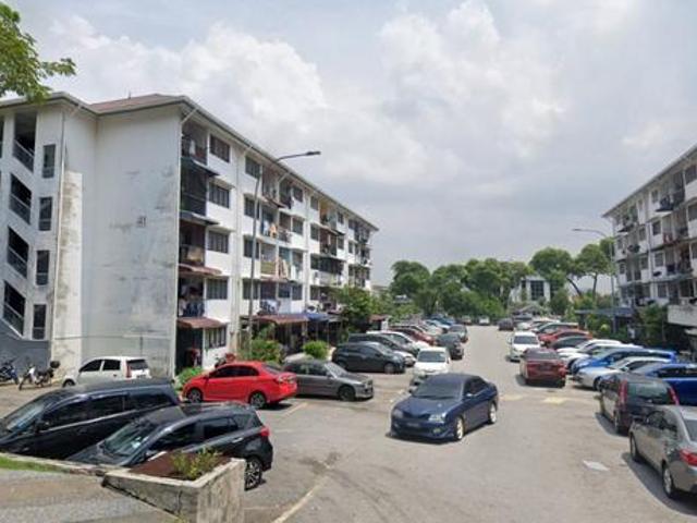 Apartment for sale in Shah Alam, Petaling