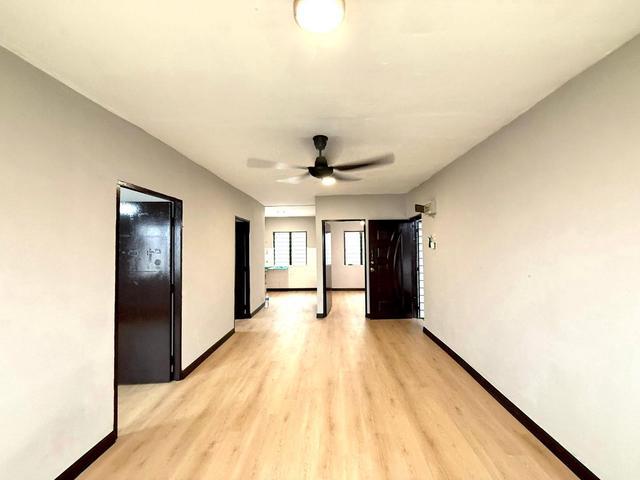Flat for sale in Kota Damansara, Petaling Jaya