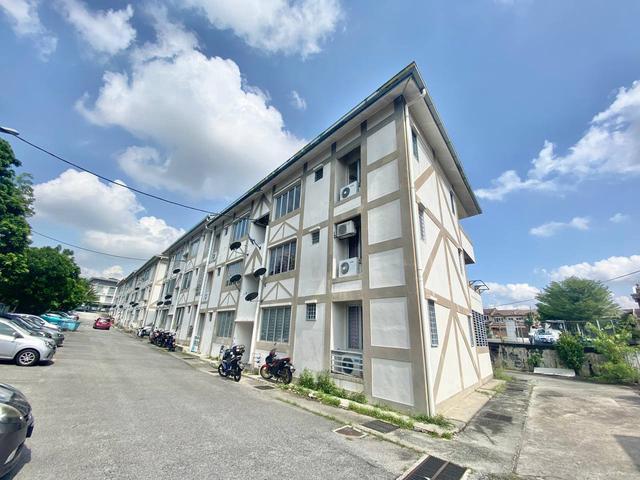 Apartment for sale in Kajang, Langat