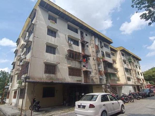 Apartment for sale in Petaling, Alam Impian