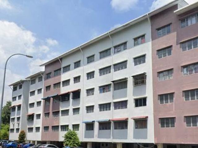 Flat for sale in Selayang, Selangor