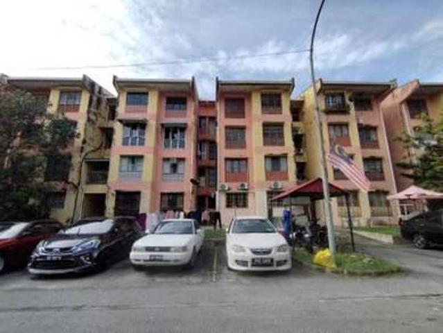 Flat for sale in Langat, Selangor