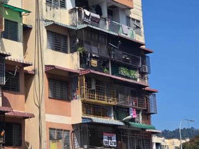 Flat for sale in Langat, Selangor