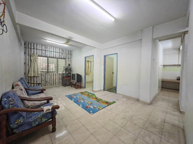 Flat for sale in Selayang, Selangor