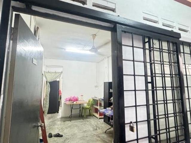 Terraced House for sale in Kluang
