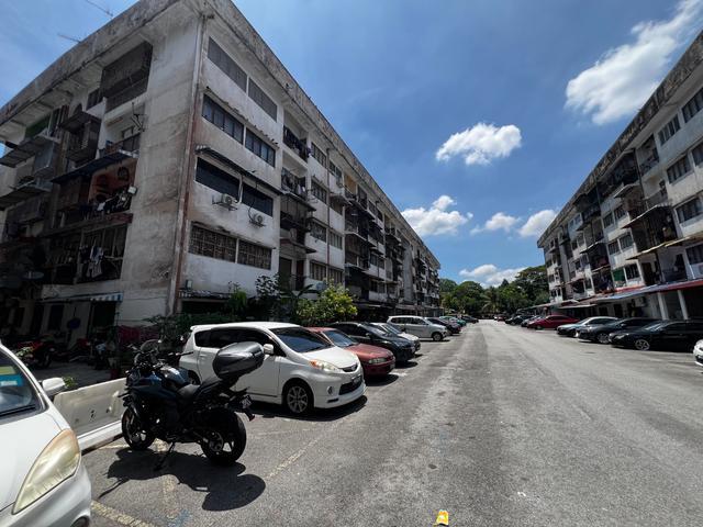 Flat for sale in Langat, Selangor