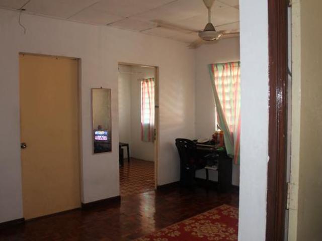 Flat for sale in Petaling, Alam Impian