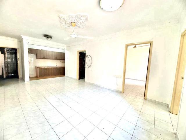 Apartment for sale in Petaling, Alam Impian