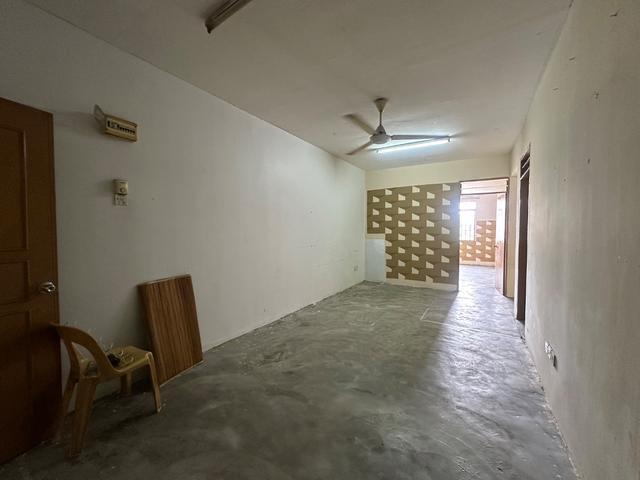 Apartment for sale in Petaling, Damansara Damai