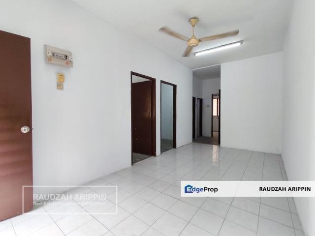 Flat for sale in Nilai, Negeri Sembilan