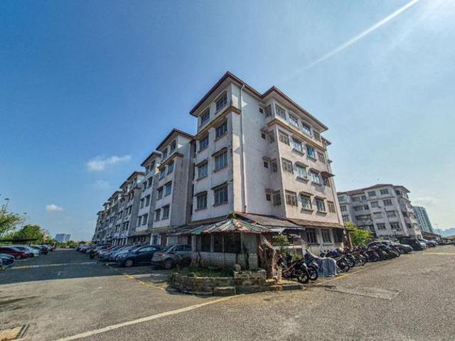 Apartment for sale in Kajang, Langat