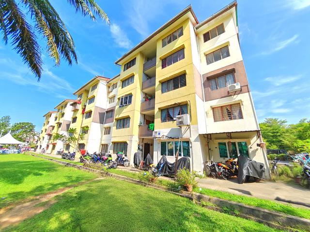 Flat for sale in Kajang, Langat