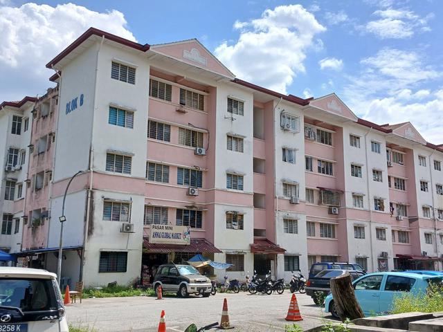 Apartment for sale in Bandar Puteri Puchong, Majlis Bandaraya Subang Jaya