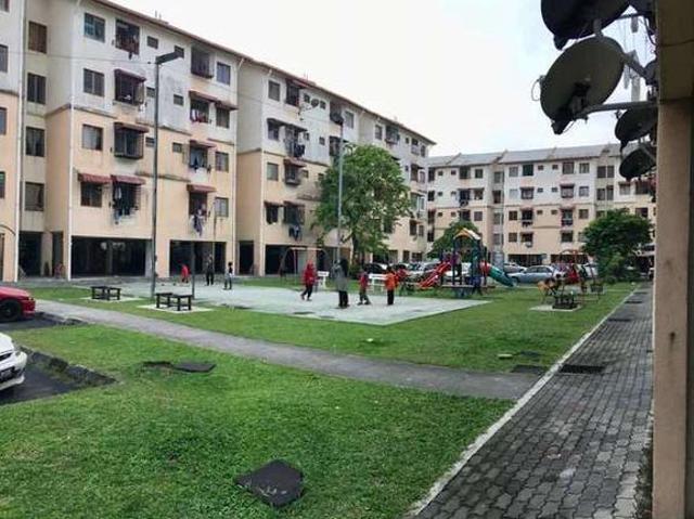 Apartment for sale in Shah Alam, Petaling