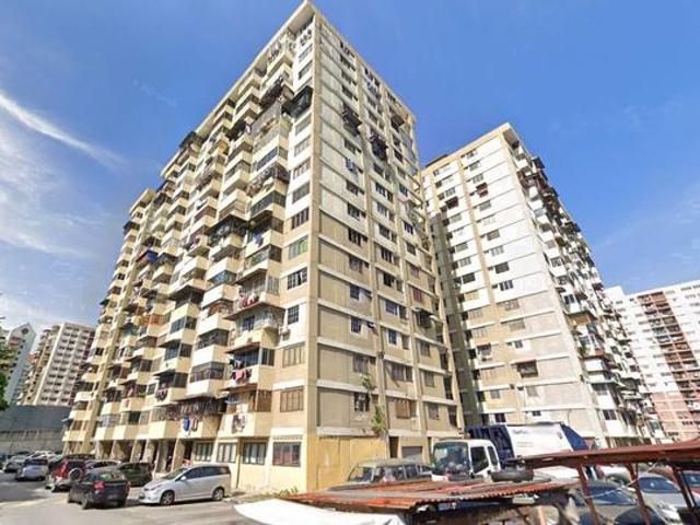 Flat for sale in Country Heights Damansara, Kuala Lumpur