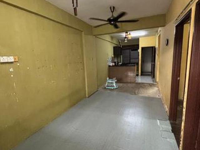 Flat for sale in Wellesley, Penang