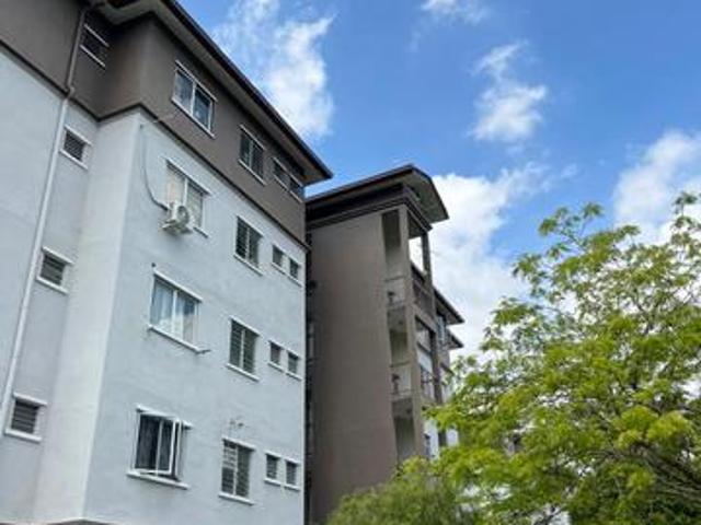 Apartment for sale in Malaka