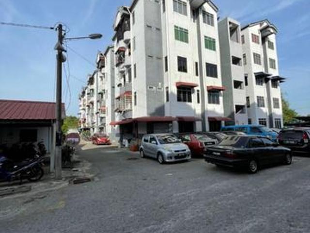 Flat for sale in Wellesley, Penang