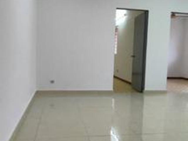 Flat for sale in Petaling, Alam Impian