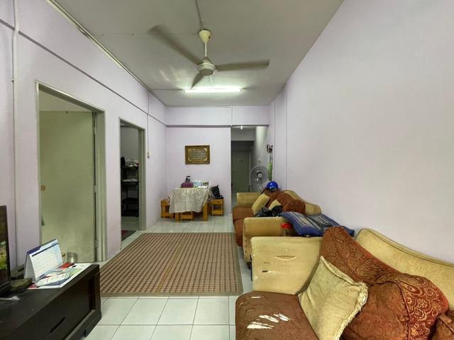 Flat for sale in Petaling, Alam Impian