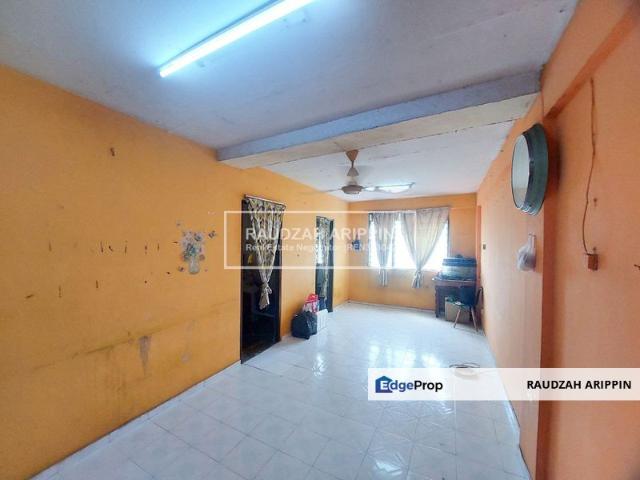 Flat for sale in Kajang, Langat