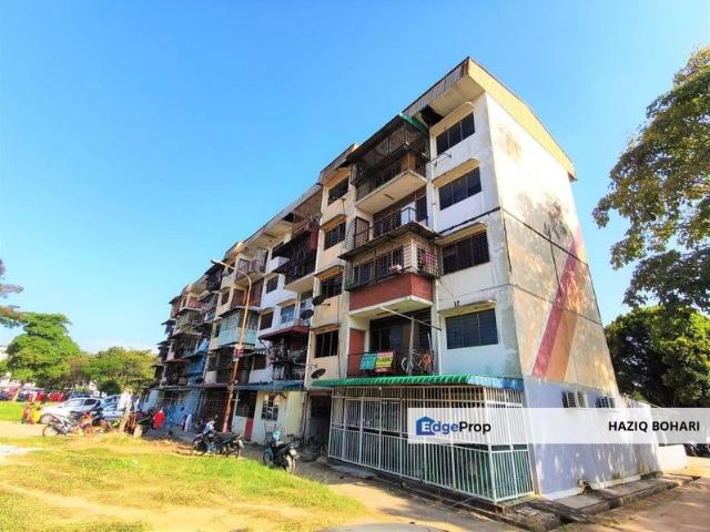 Flat for sale in Petaling, Alam Impian