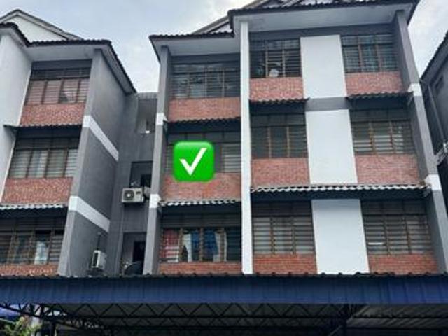 Flat for sale in Wellesley, Penang