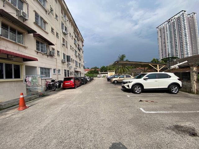 Apartment for sale in Kajang, Langat