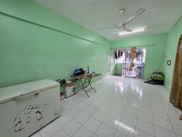 Apartment for sale in Kajang, Langat