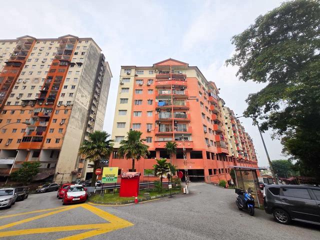 Apartment for sale in Country Heights Damansara, Kuala Lumpur