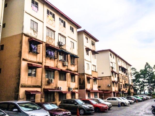 Flat for sale in Petaling, Subang Jaya