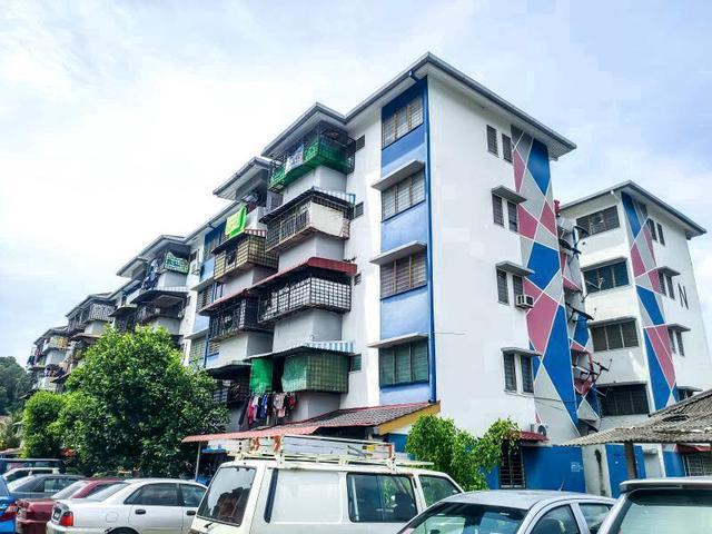 Flat for sale in Selayang, Selangor