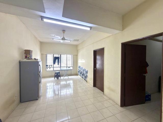 Apartment for sale in Shah Alam, Petaling