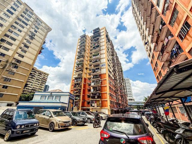 Flat for sale in Country Heights Damansara, Kuala Lumpur