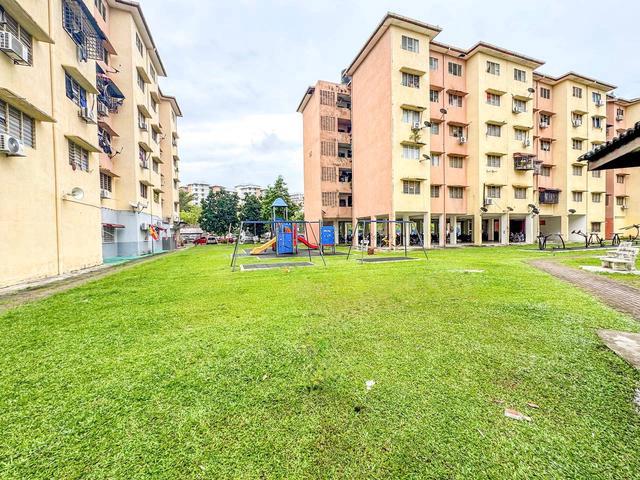 Flat for sale in Shah Alam, Petaling