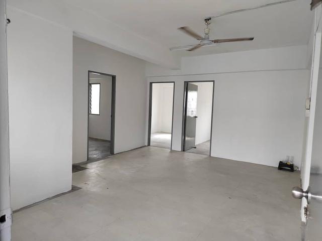 Flat for sale in Selayang, Selangor