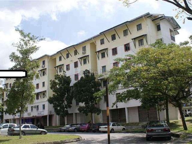 Flat for sale in Petaling, Alam Impian