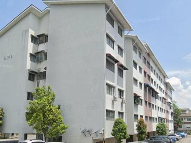 Flat for sale in Selayang, Selangor