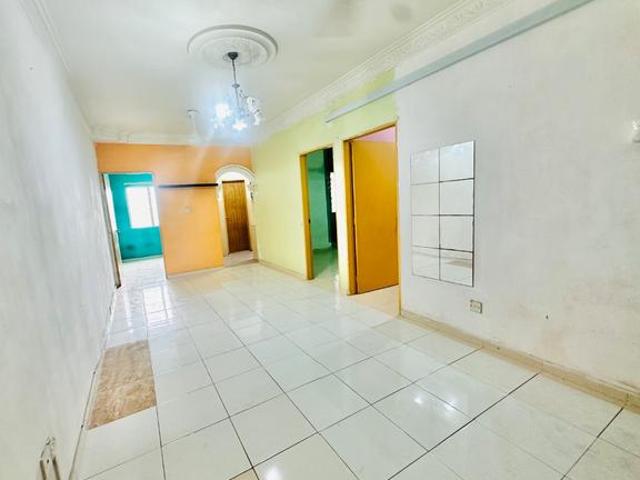 Apartment for sale in Petaling Jaya, Petaling