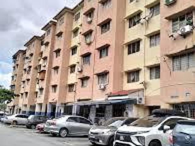 Flat for sale in Petaling, Alam Impian